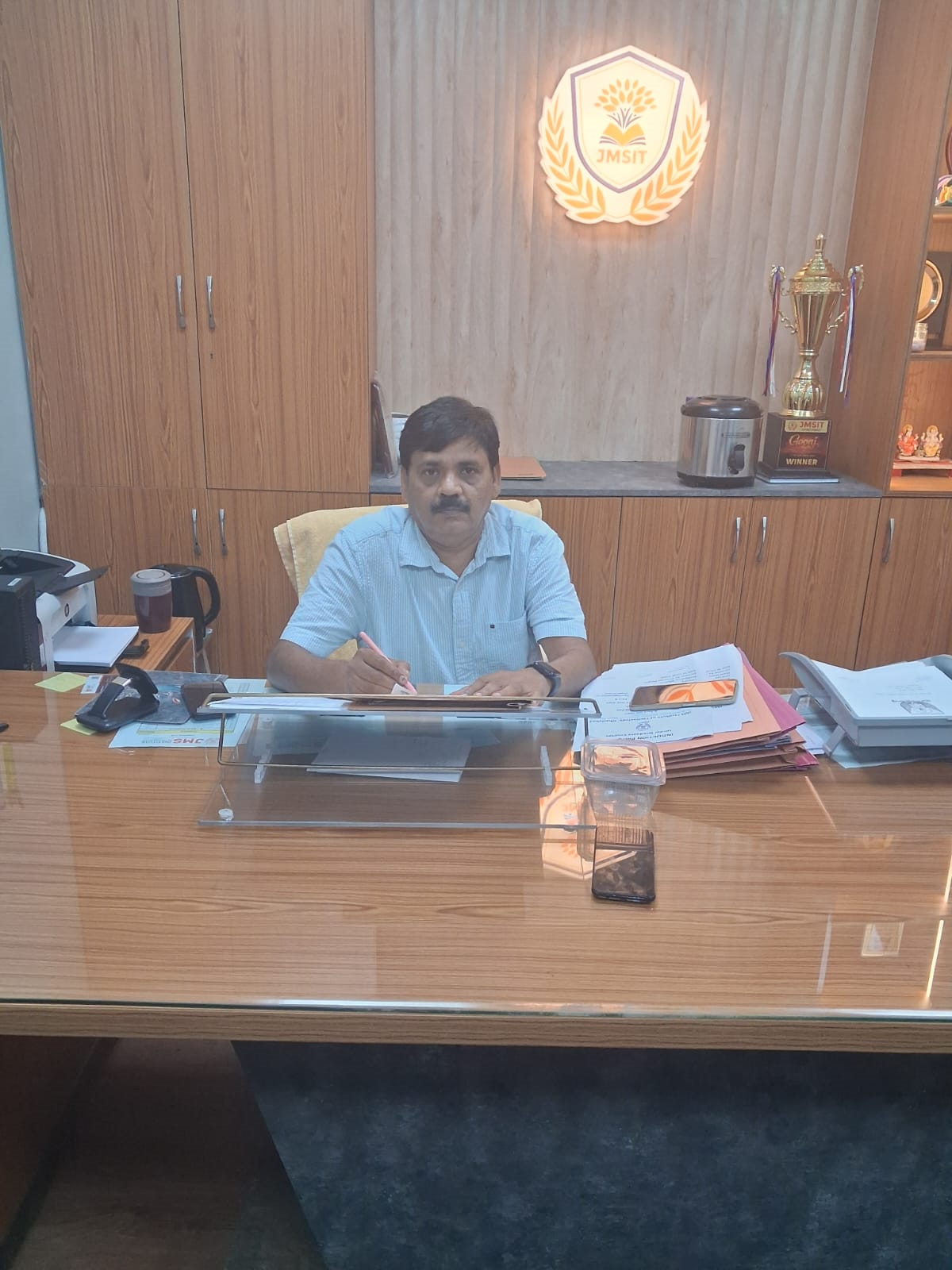 Dr. Vaishali S. Khaparde